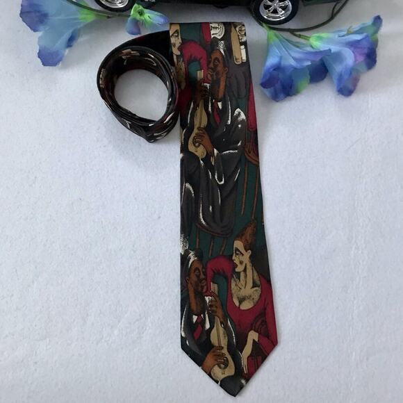 Girun Vintage Graphic Handmade Tie - Picture 3 of 8